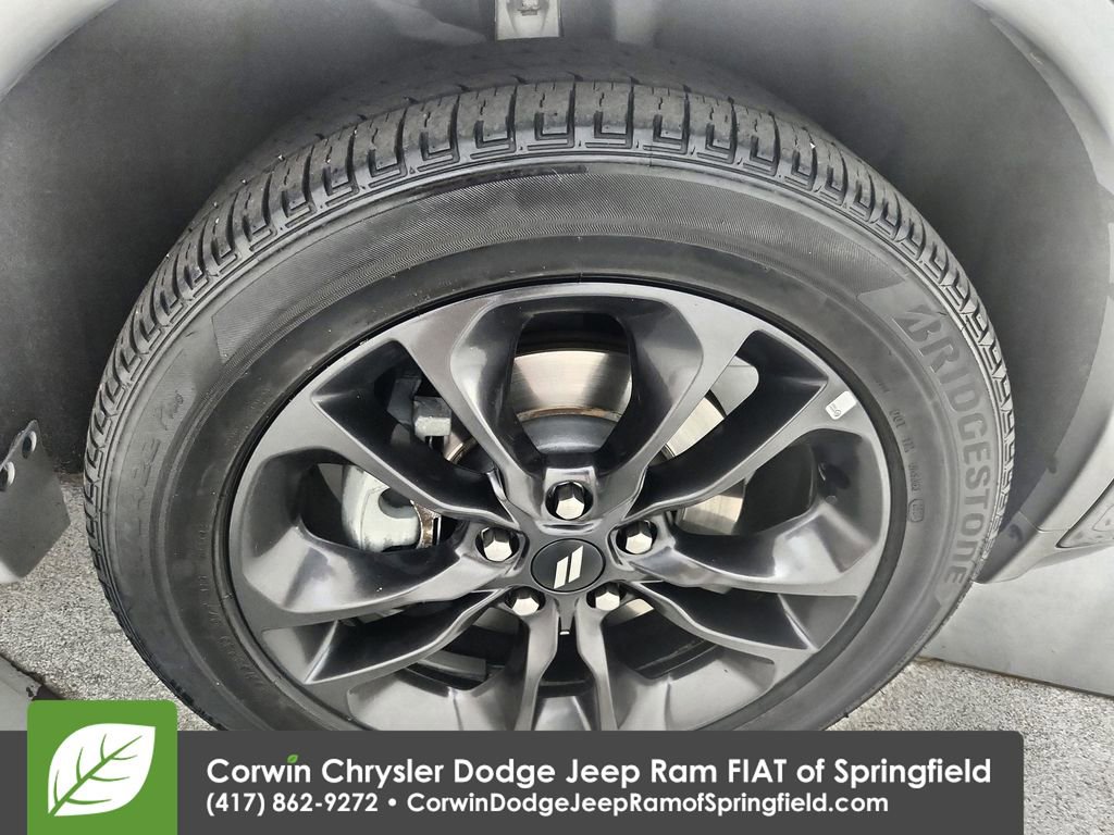 Certified 2025 Dodge Durango GT w/ Blacktop Package AWD/4WD image 35