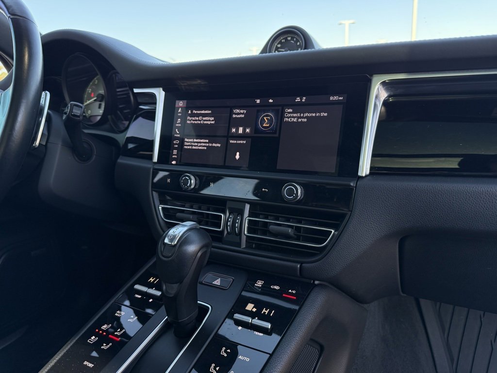 Used 2022 Porsche Macan S w/ Premium Package Plus image 33