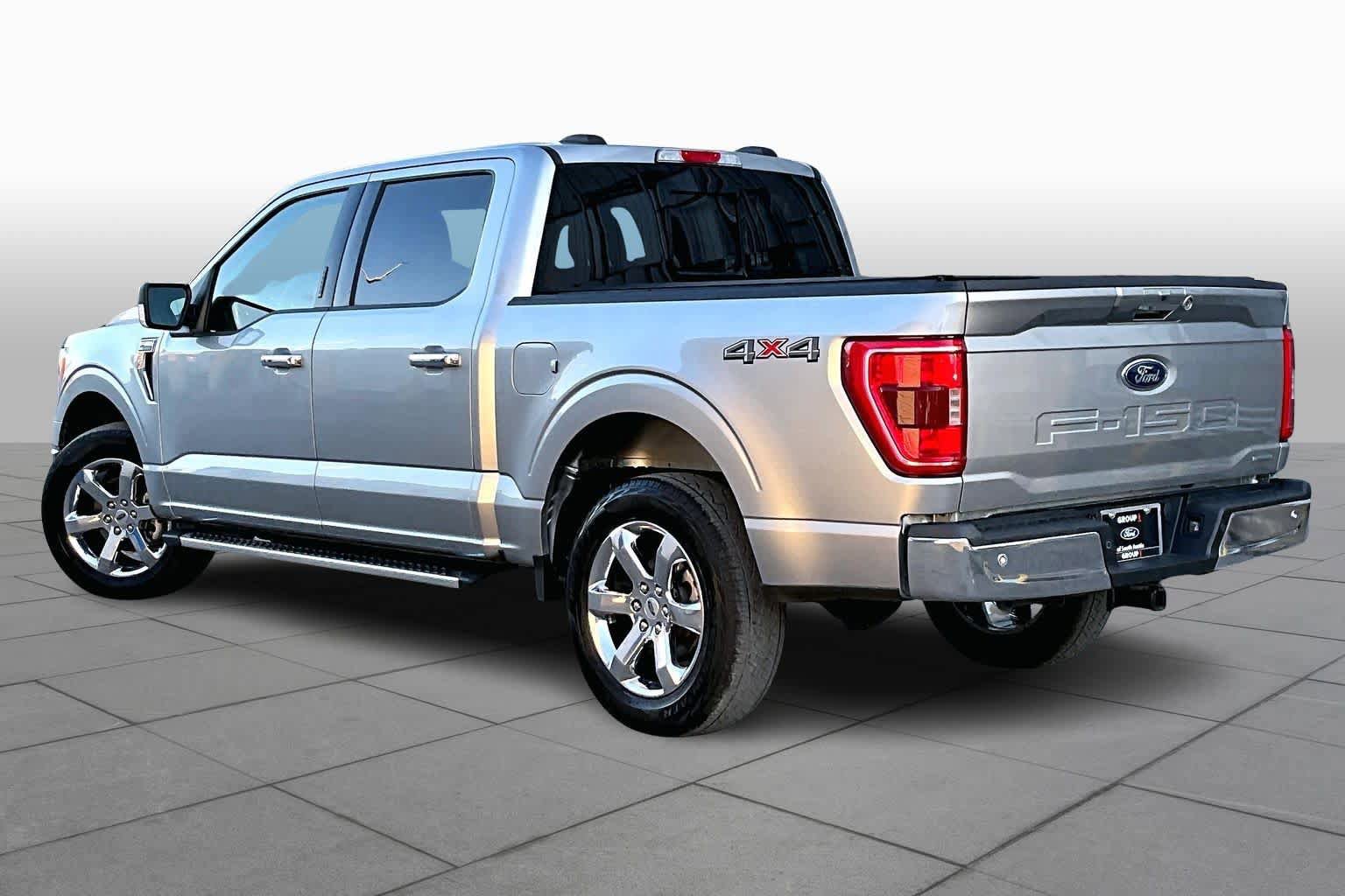 Used 2022 Ford F150 XLT w/ Equipment Group 302A High AWD/4WD image 12