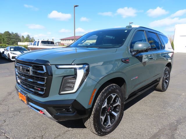 Used 2025 GMC Yukon AT4 w/ AT4 Premium Plus Package image 3
