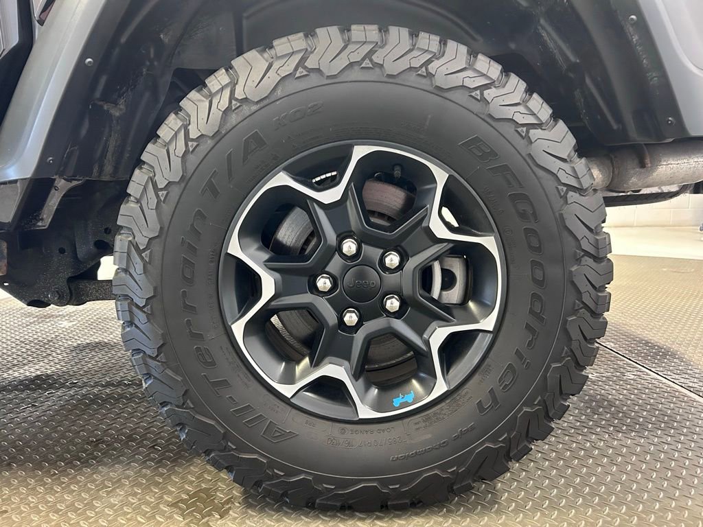 Used 2023 Jeep Gladiator Sport AWD/4WD image 27