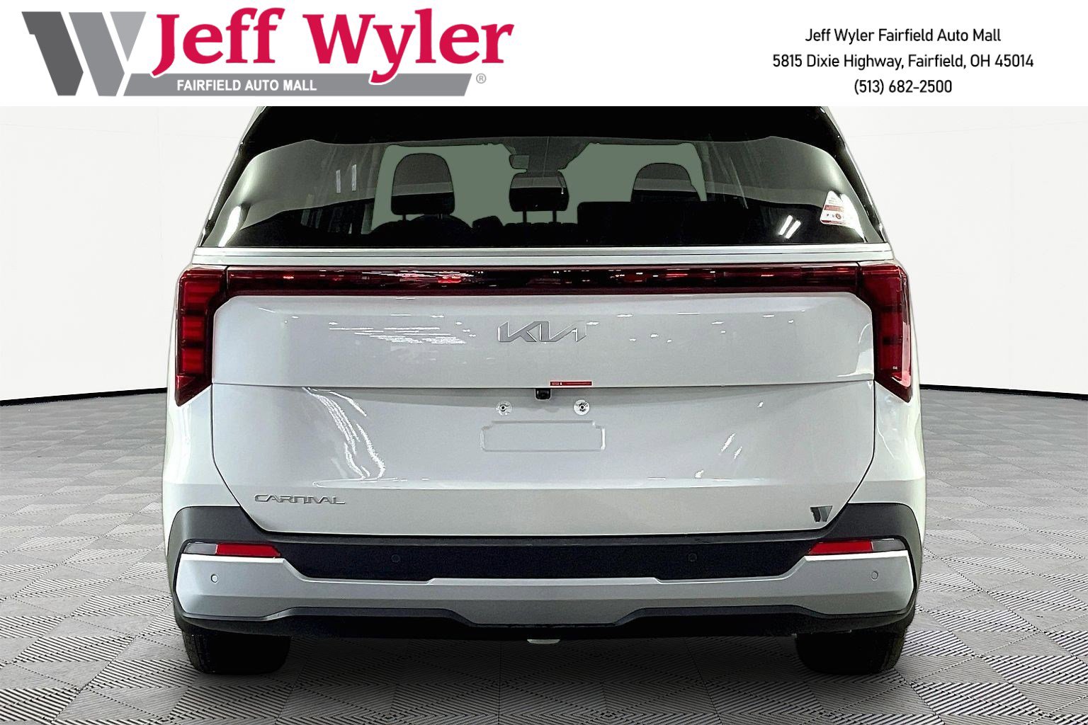 New 2026 Kia Carnival EX FWD image 5