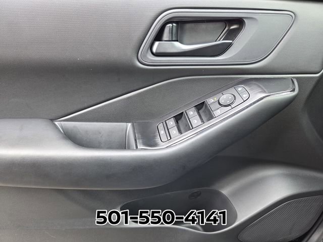 Used 2026 Nissan Rogue S FWD image 32