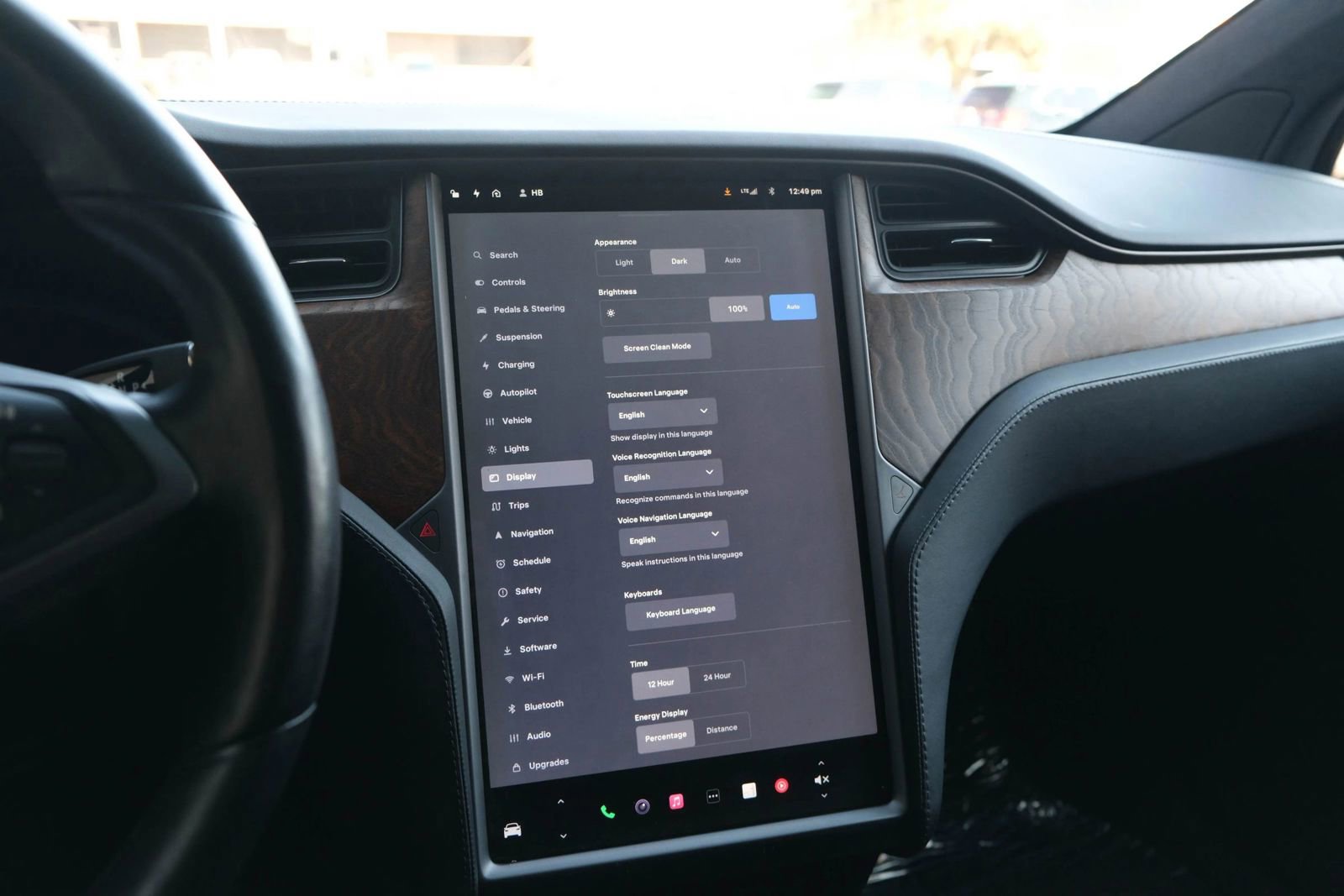 Used 2018 Tesla Model X 75D image 40