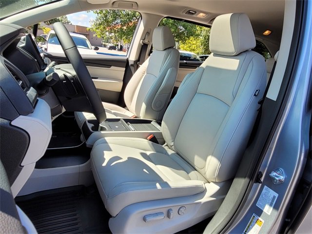 New 2026 Honda Odyssey EX-L image 8