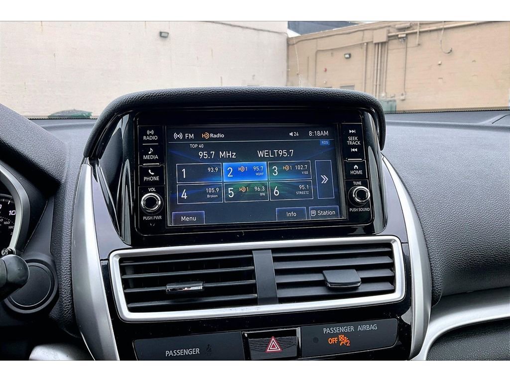 Used 2018 Mitsubishi Eclipse Cross ES FWD image 30