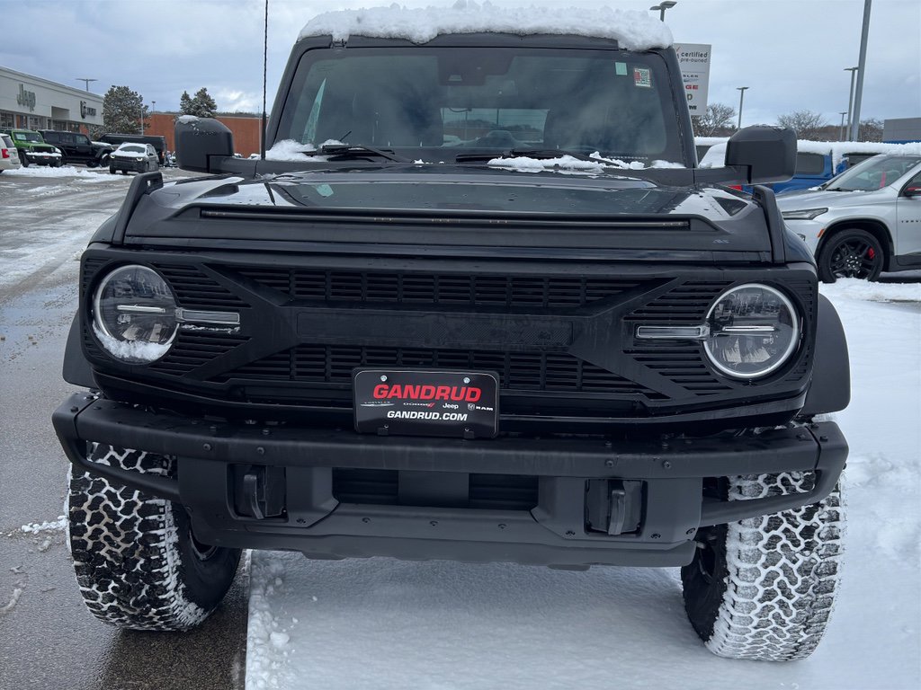 Used 2022 Ford Bronco Black Diamond w/ Sasquatch Package image 3