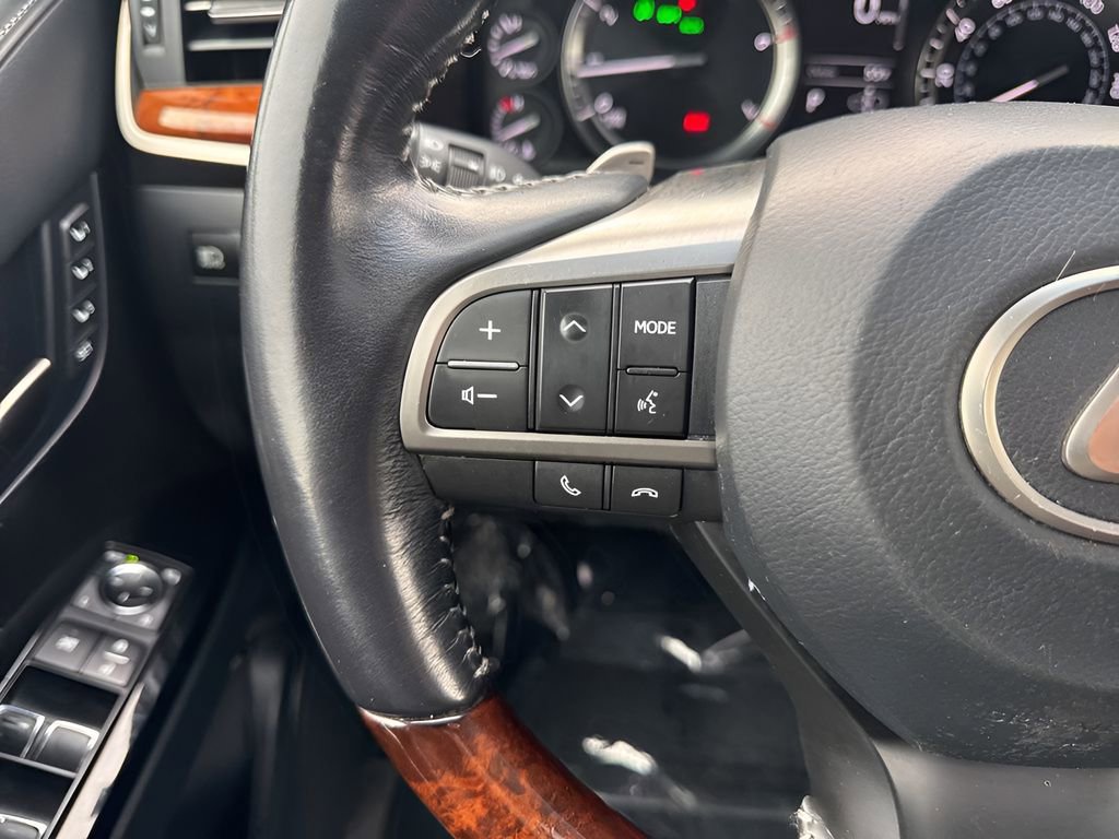 Used 2016 Lexus LX 570 4WD image 15