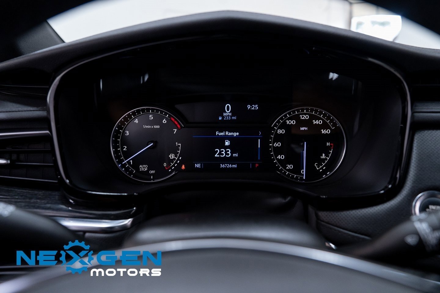 Used 2021 Cadillac XT5 Premium Luxury image 11