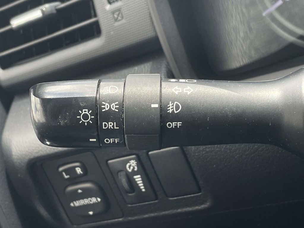 Used 2015 Toyota 4Runner SR5 AWD/4WD image 22