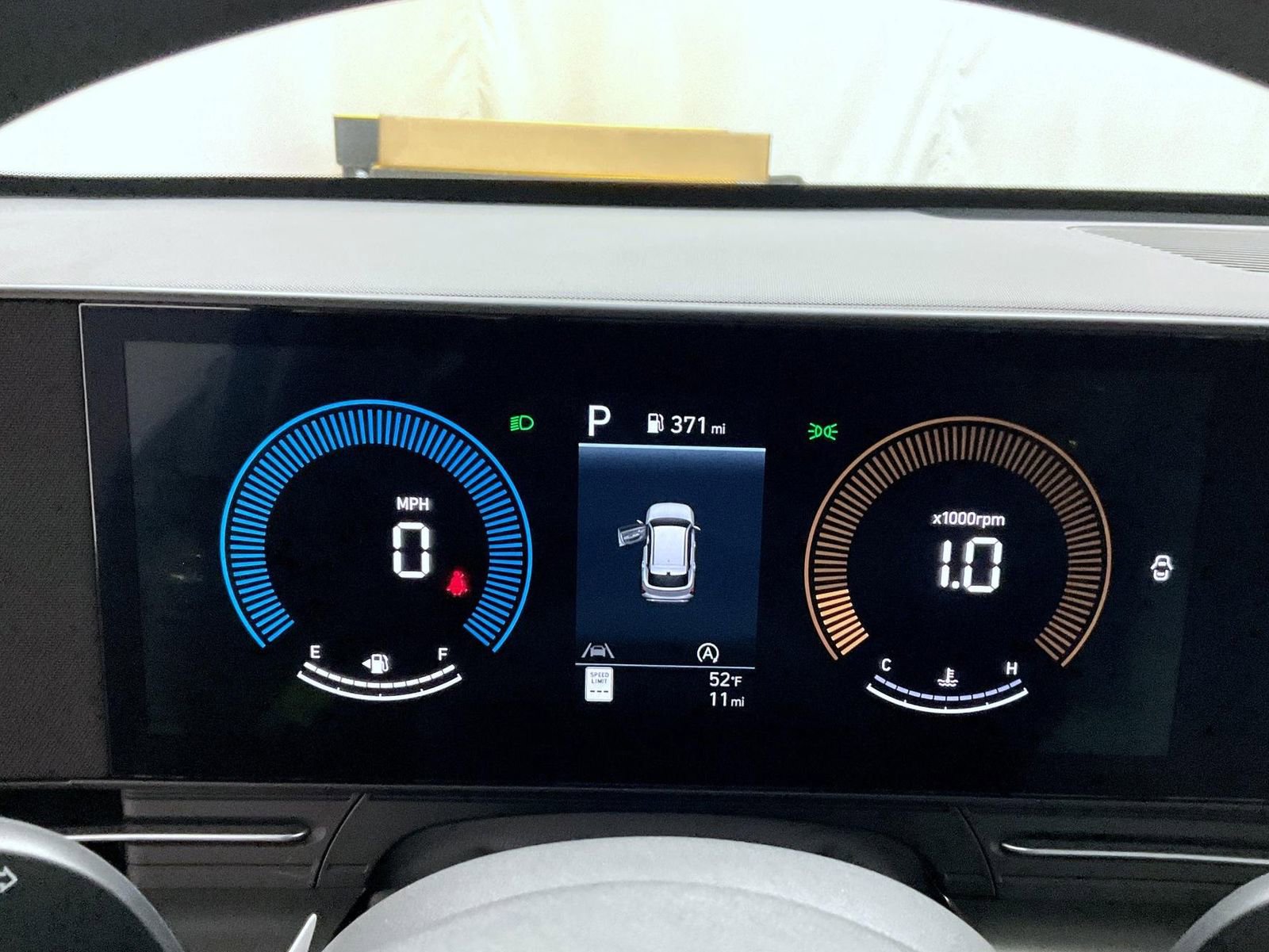 New 2026 Hyundai Kona SE AWD/4WD image 12