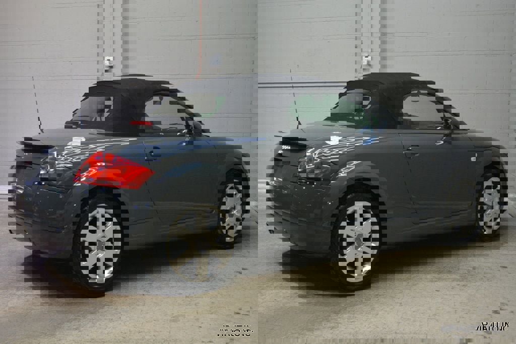Used 2001 Audi TT 1.8T image 28
