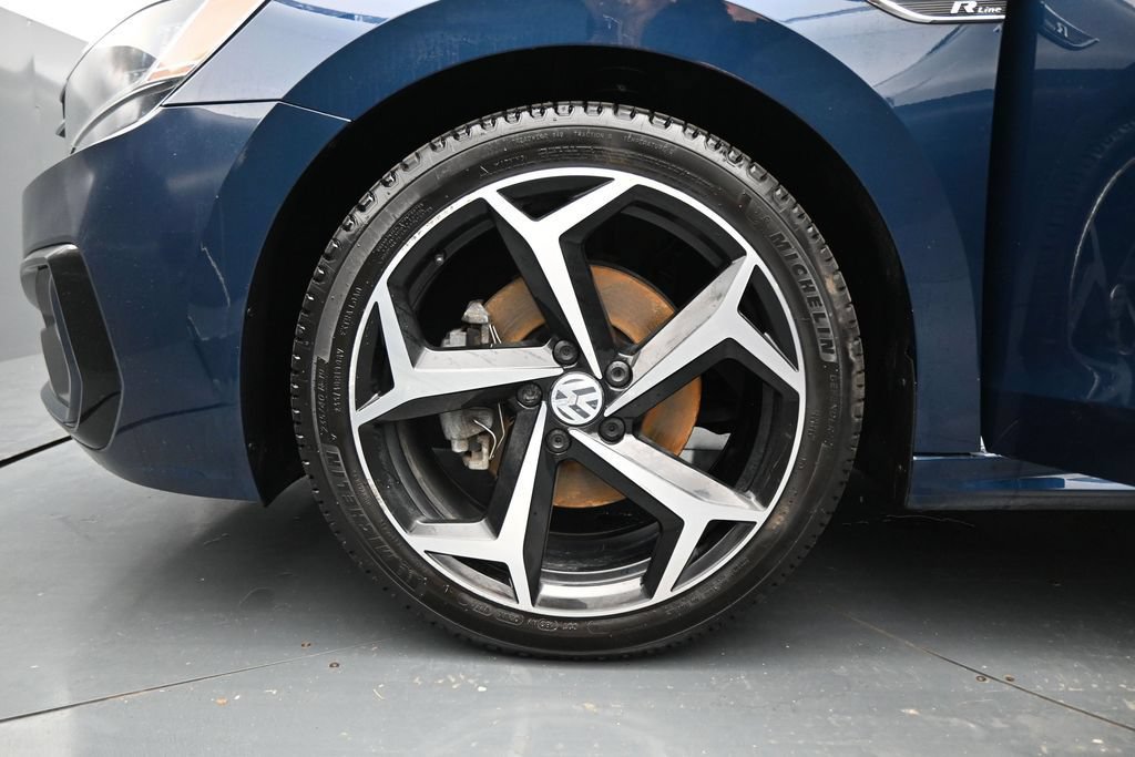 Used 2020 Volkswagen Passat 2.0T R-Line FWD image 27