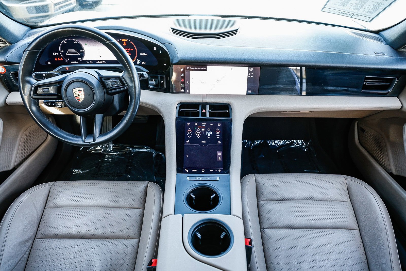 Used 2021 Porsche Taycan Base image 10