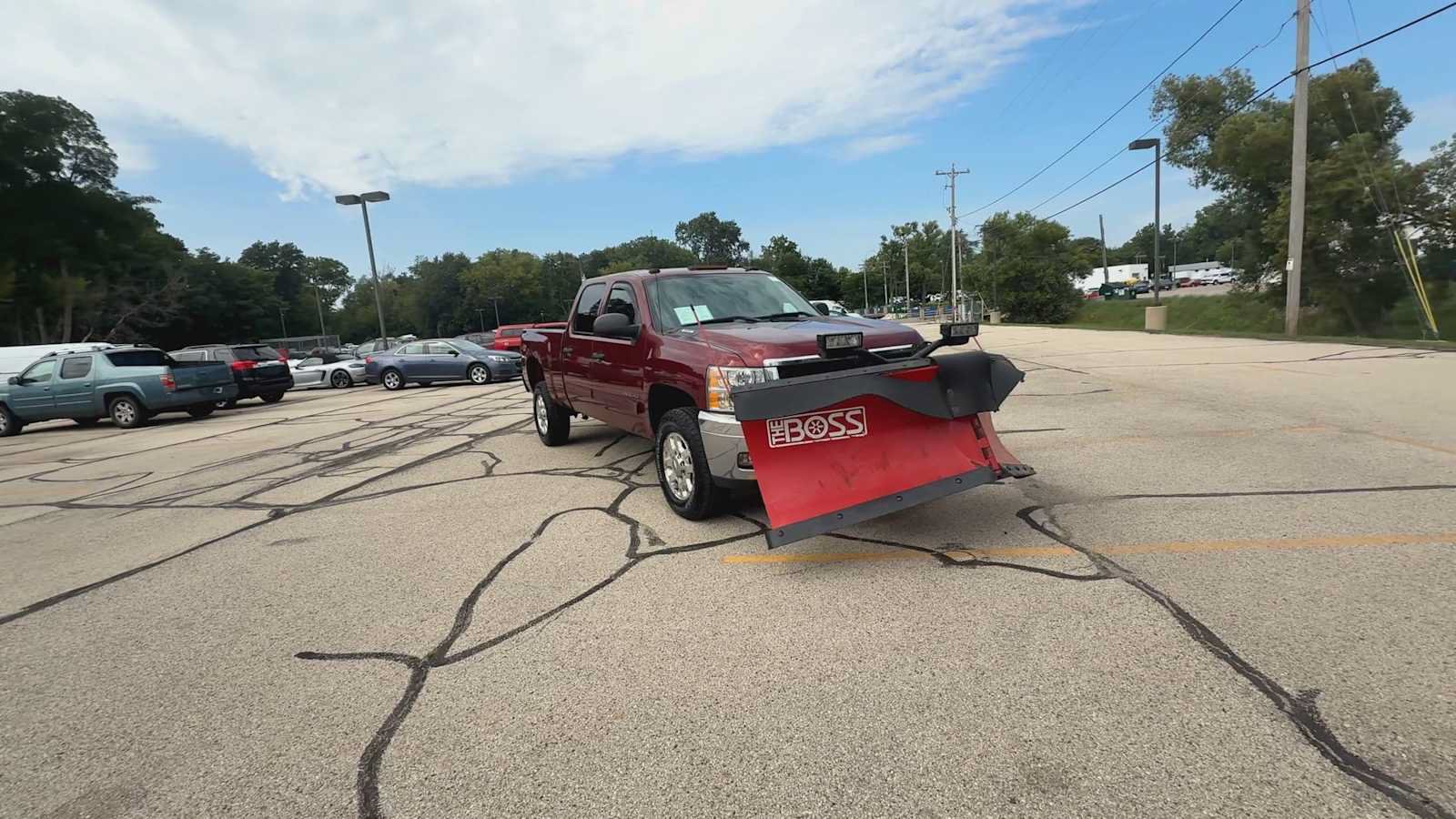 Used 2013 Chevrolet Silverado 2500 LT w/ Interior Plus Package AWD/4WD image 2