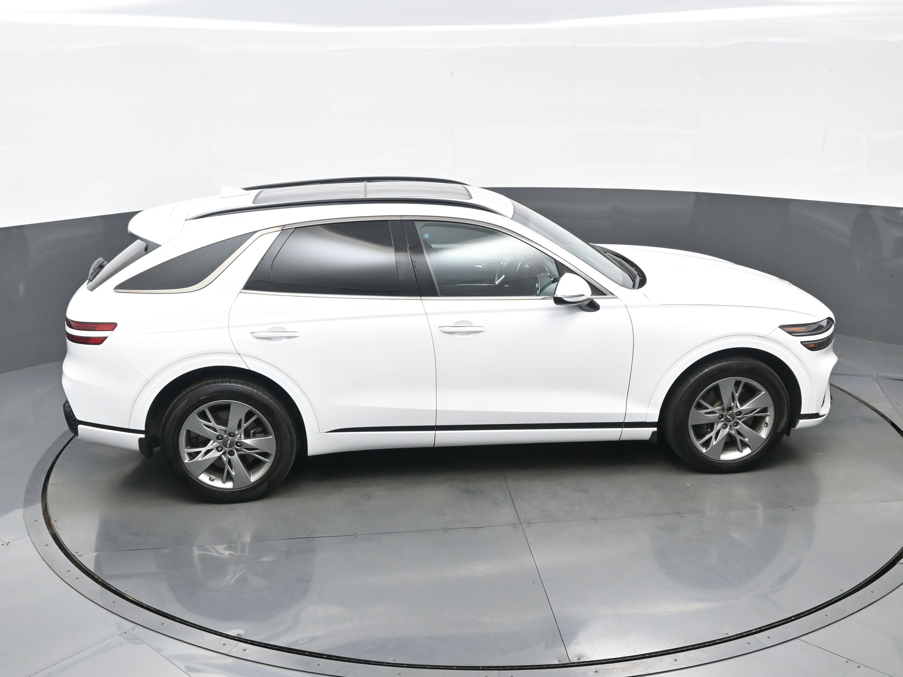 Certified 2022 Genesis GV70 3.5T Sport image 42