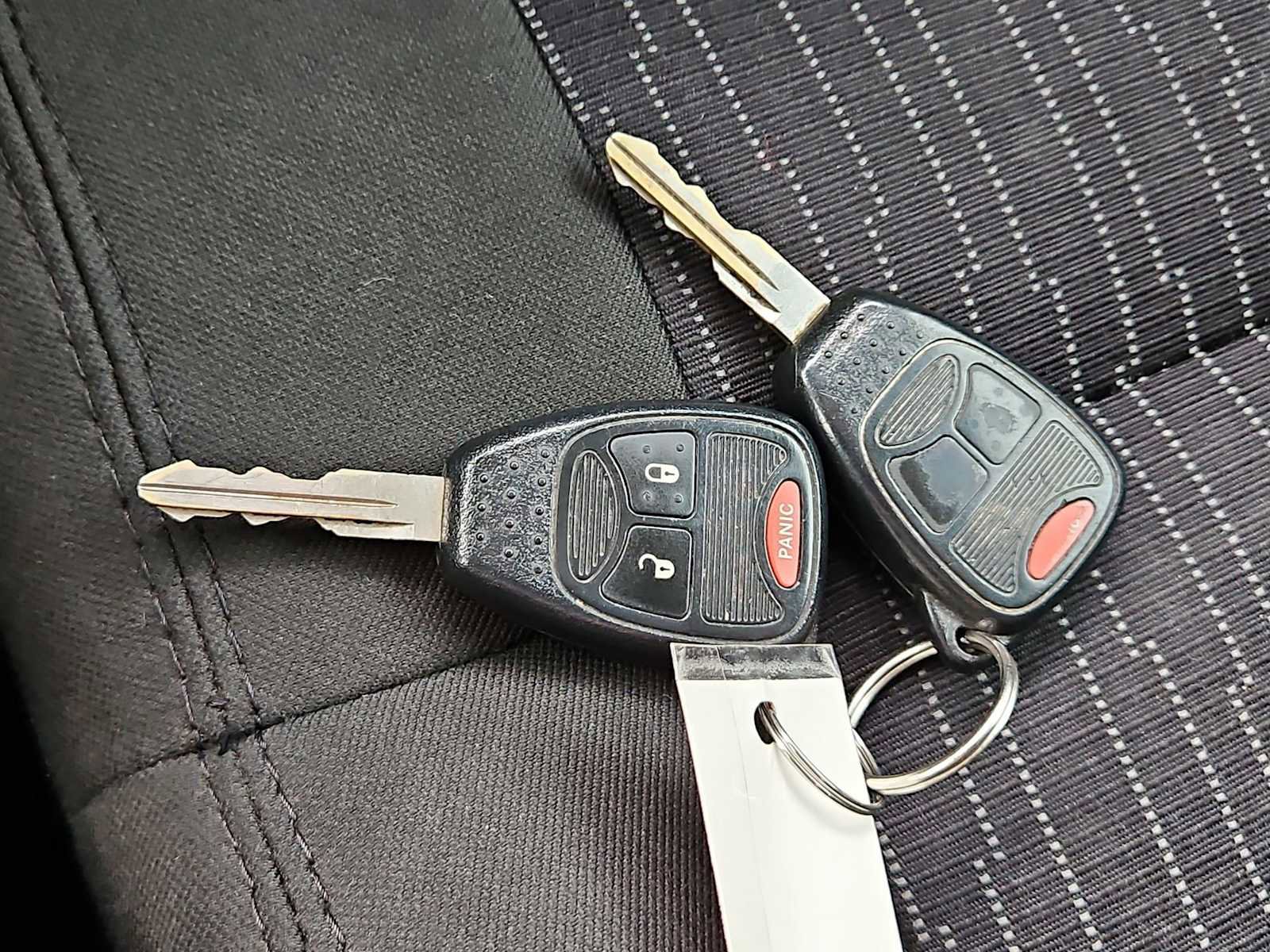 Used 2012 Jeep Wrangler Rubicon w/ Dual Top Group image 50