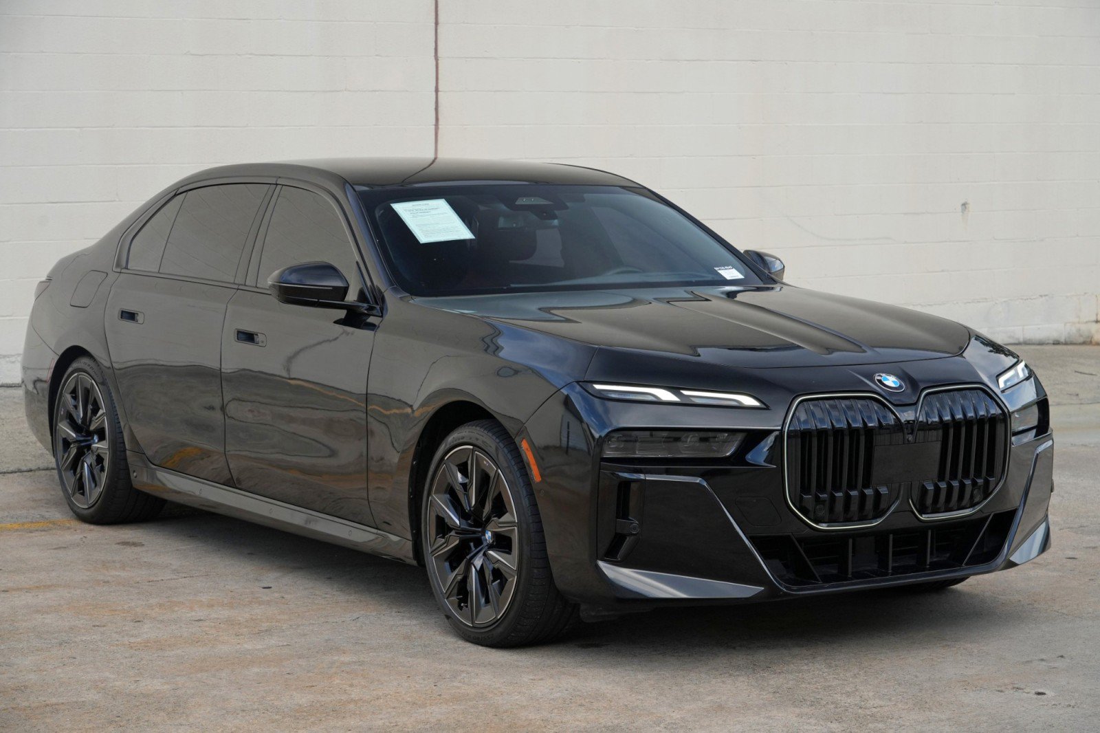 Used 2024 BMW 740i w/ Premium Package 2 RWD image 68