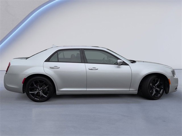 Used 2023 Chrysler 300 S w/ Comfort Group video 3