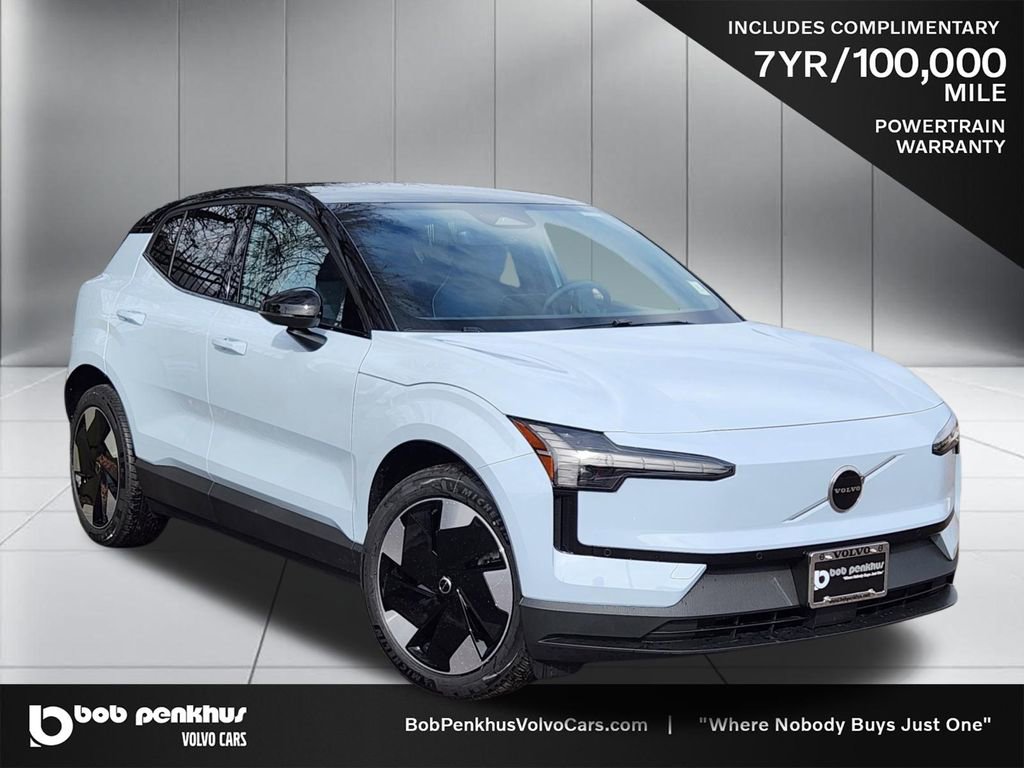 New 2026 Volvo EX30 Plus w/ Climate Package