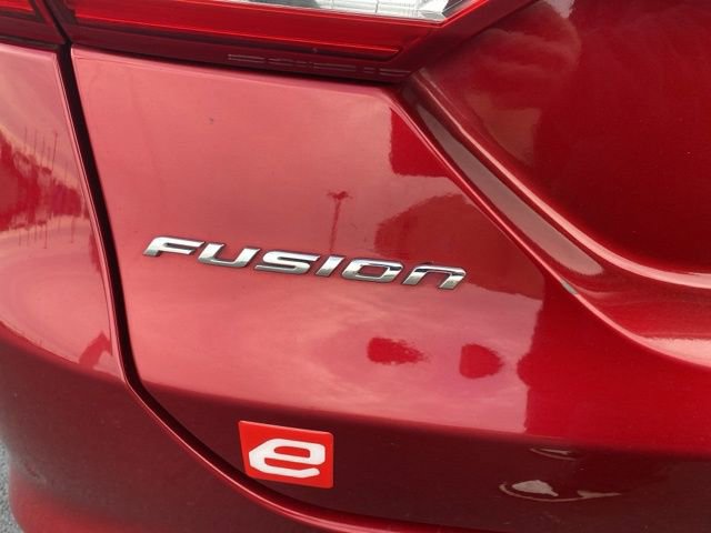 Used 2018 Ford Fusion Titanium image 46