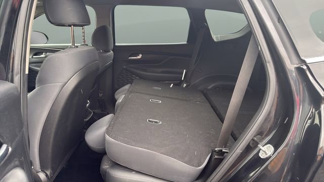Used 2020 Hyundai Santa Fe SE image 32