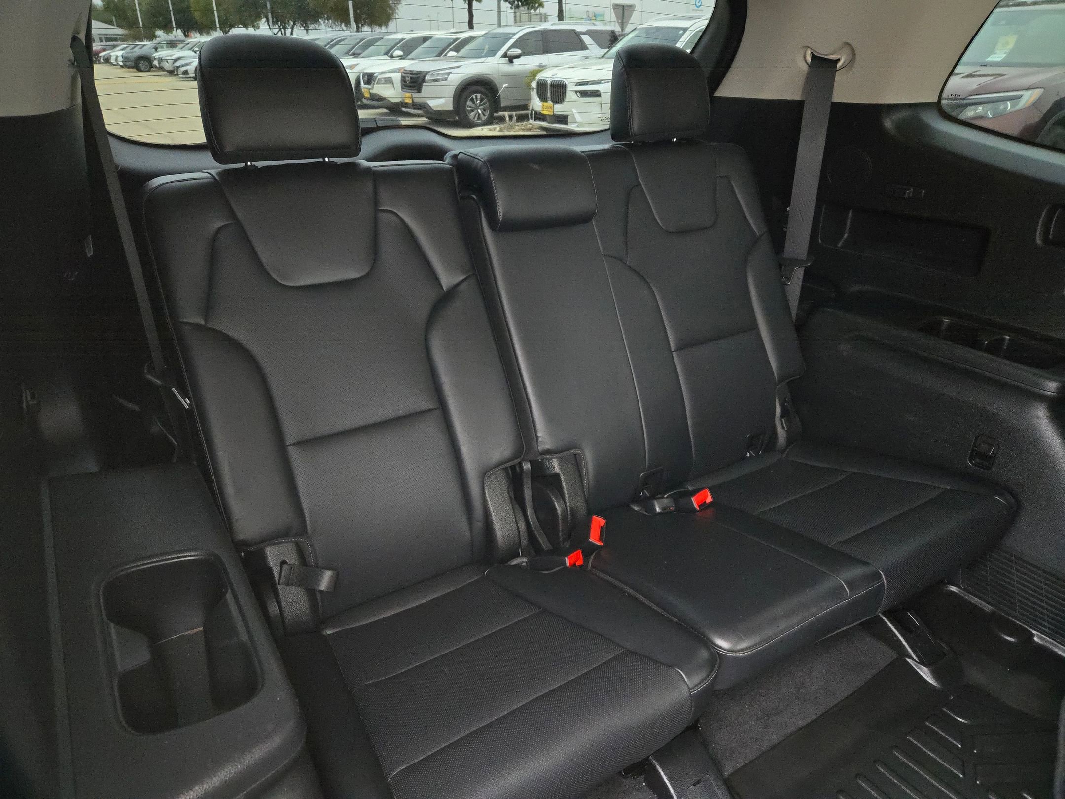 Used 2022 Kia Telluride SX w/ SX Prestige Package image 26