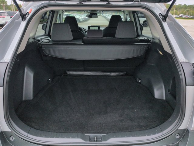 Used 2025 Toyota RAV4 XLE FWD image 14