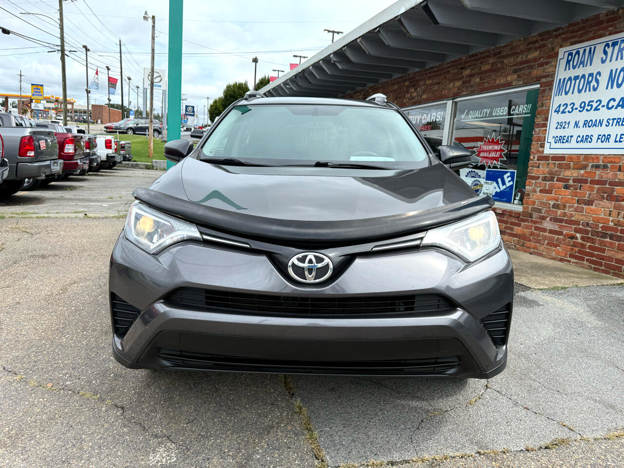 Used 2016 Toyota RAV4 LE image 8
