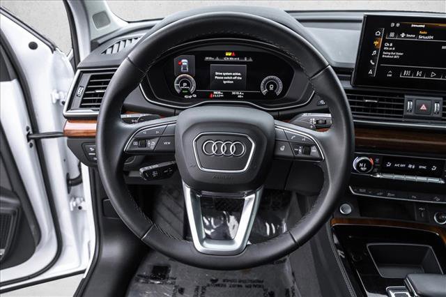 Used 2023 Audi Q5 e Premium Plus w/ Premium Plus Package image 13