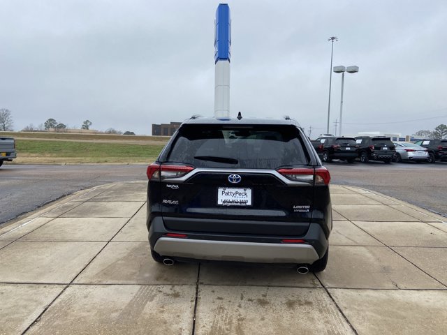 Used 2023 Toyota RAV4 Limited image 9