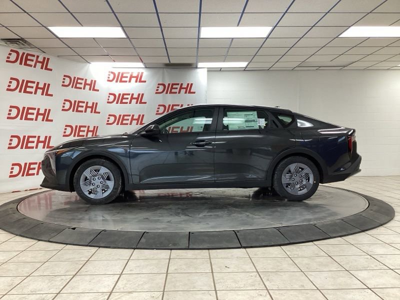 New 2026 Kia K4 LX image 4