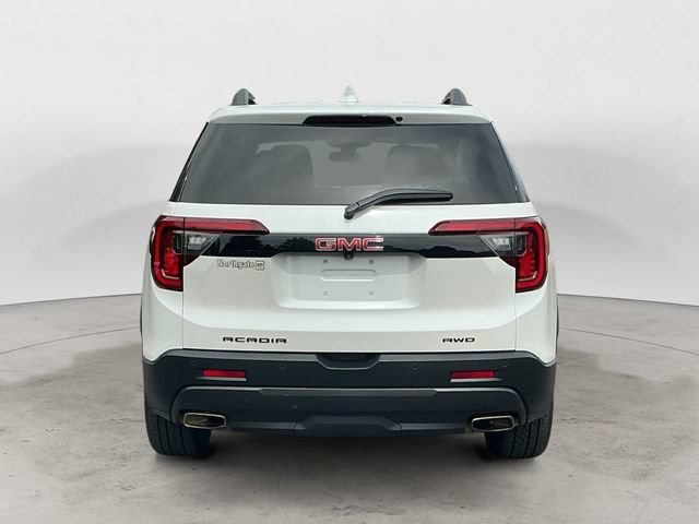 Used 2023 GMC Acadia SLT w/ GMC Pro Grade Package AWD/4WD image 4