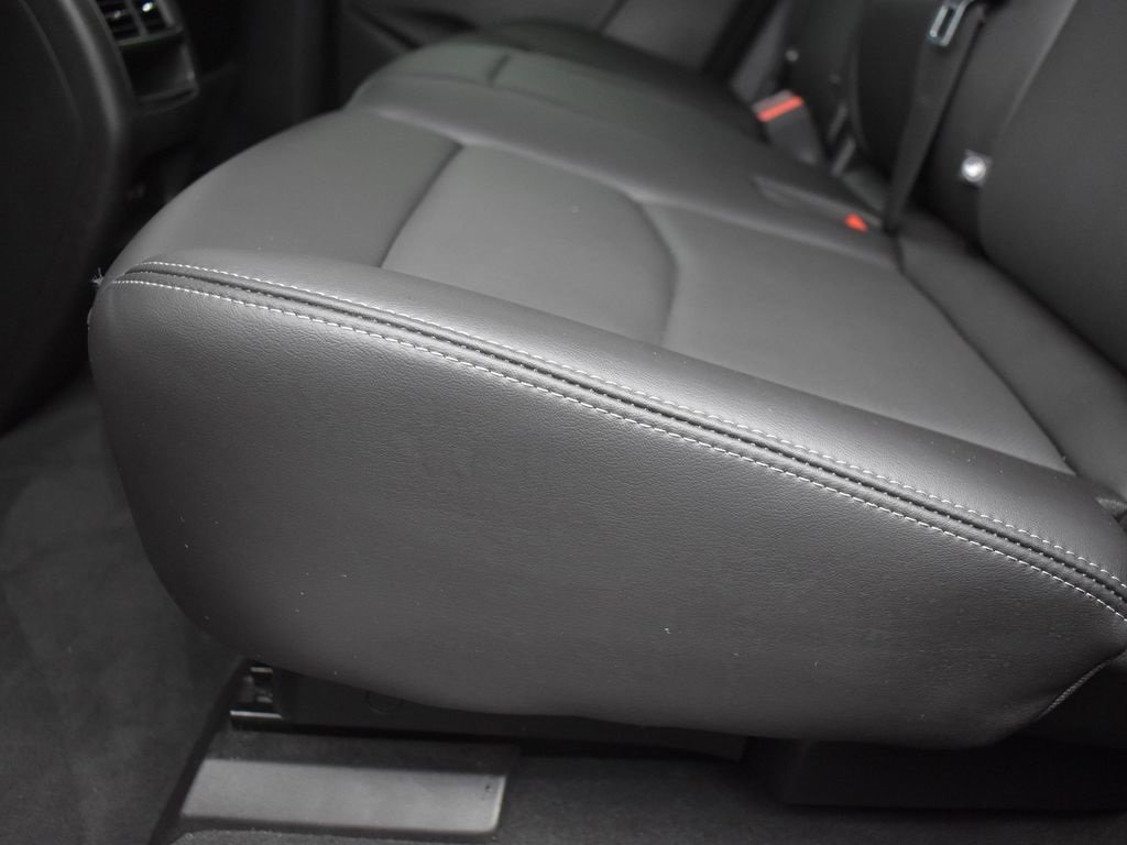 Certified 2024 Cadillac XT5 Premium Luxury w/ Technology Package image 26