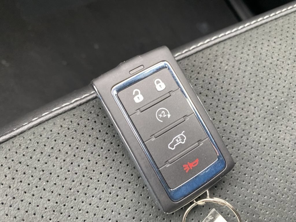 New 2026 Jeep Grand Cherokee Altitude AWD/4WD image 30