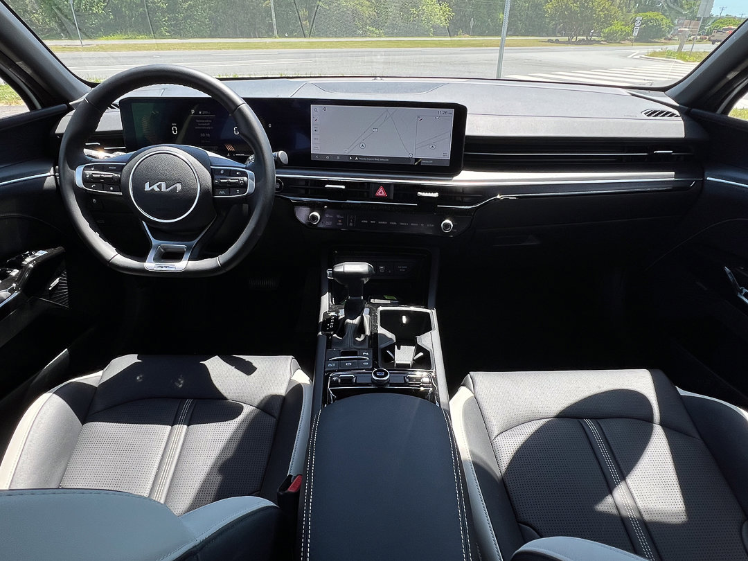 Used 2025 Kia K5 GT-Line w/ GT-Line Premium Package FWD image 25