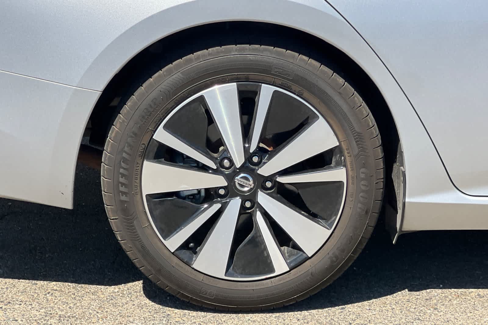 Used 2019 Nissan Altima 2.5 SL FWD image 20