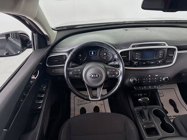 Used 2016 Kia Sorento LX w/ LX Convenience Package image 21