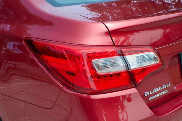 Used 2018 Subaru Legacy 3.6R Limited AWD/4WD image 14