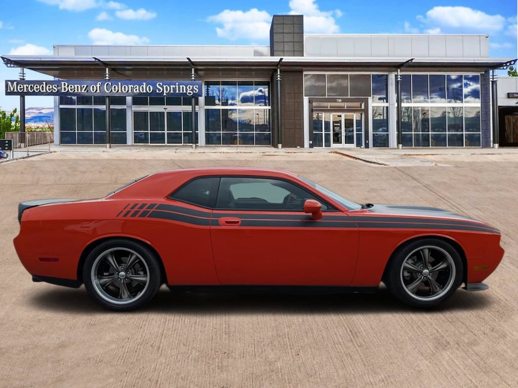 Used 2009 Dodge Challenger R/T RWD image 4