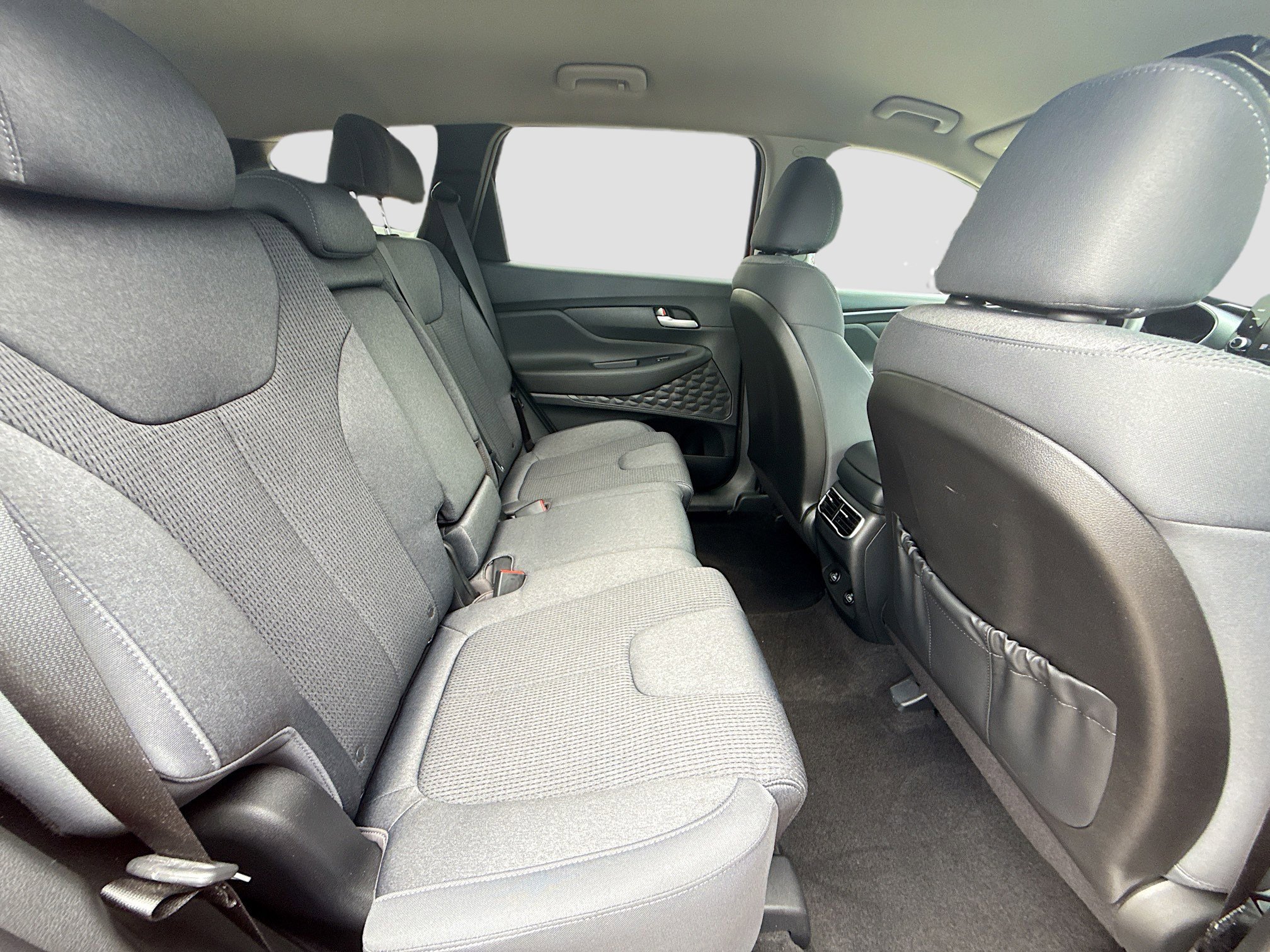 Used 2023 Hyundai Santa Fe SE image 26