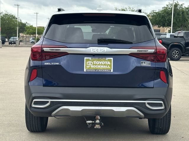 Used 2023 Kia Seltos S w/ Navigation Package FWD image 4