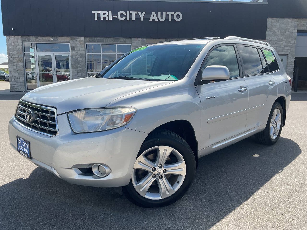 Used 2010 Toyota Highlander Limited w/ Extra Value Pkg 8