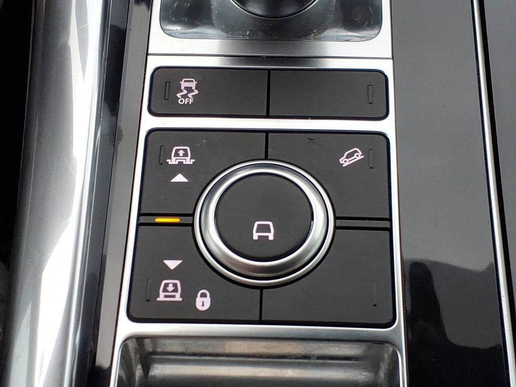 Used 2019 Land Rover Range Rover Sport HSE AWD/4WD image 19