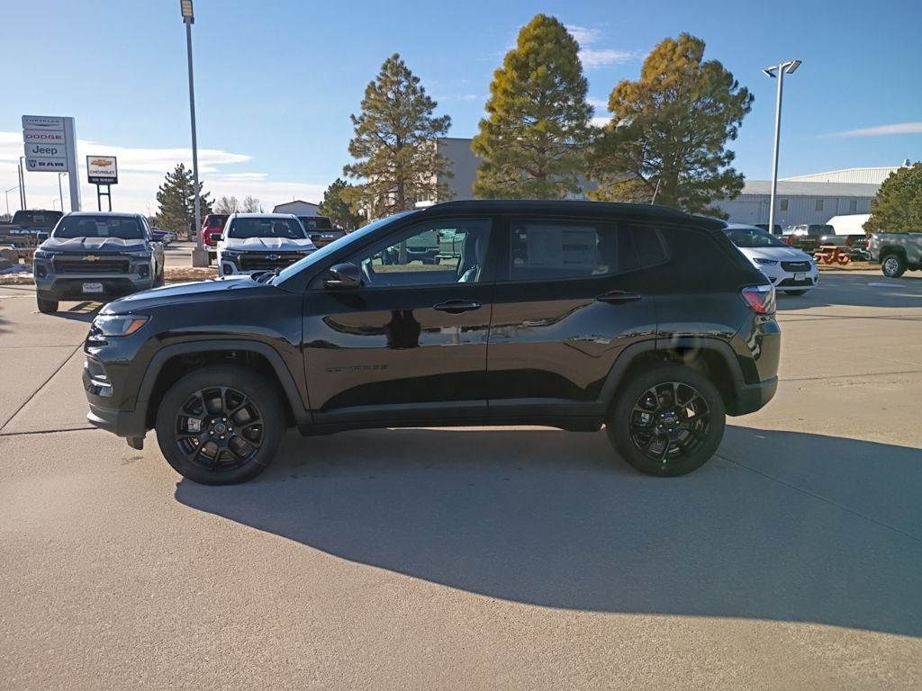New 2026 Jeep Compass Latitude AWD/4WD image 2