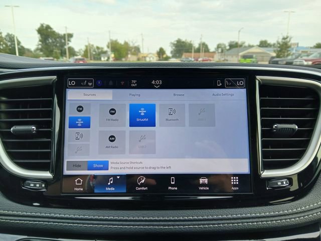 New 2026 Chrysler Pacifica Select AWD/4WD image 21