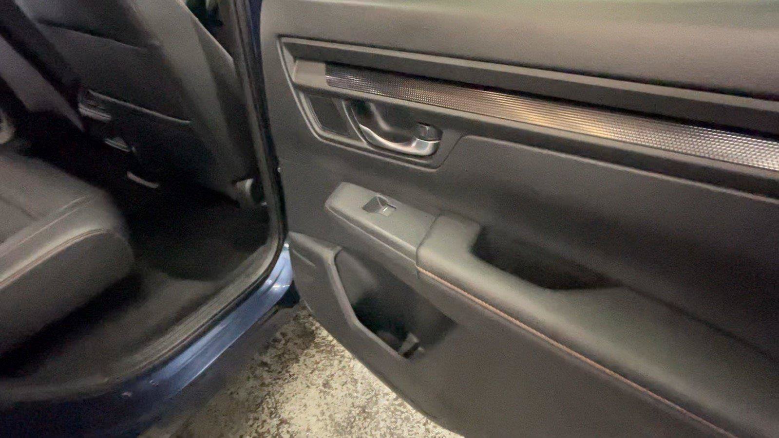 Used 2025 Honda CR-V Sport-L image 23