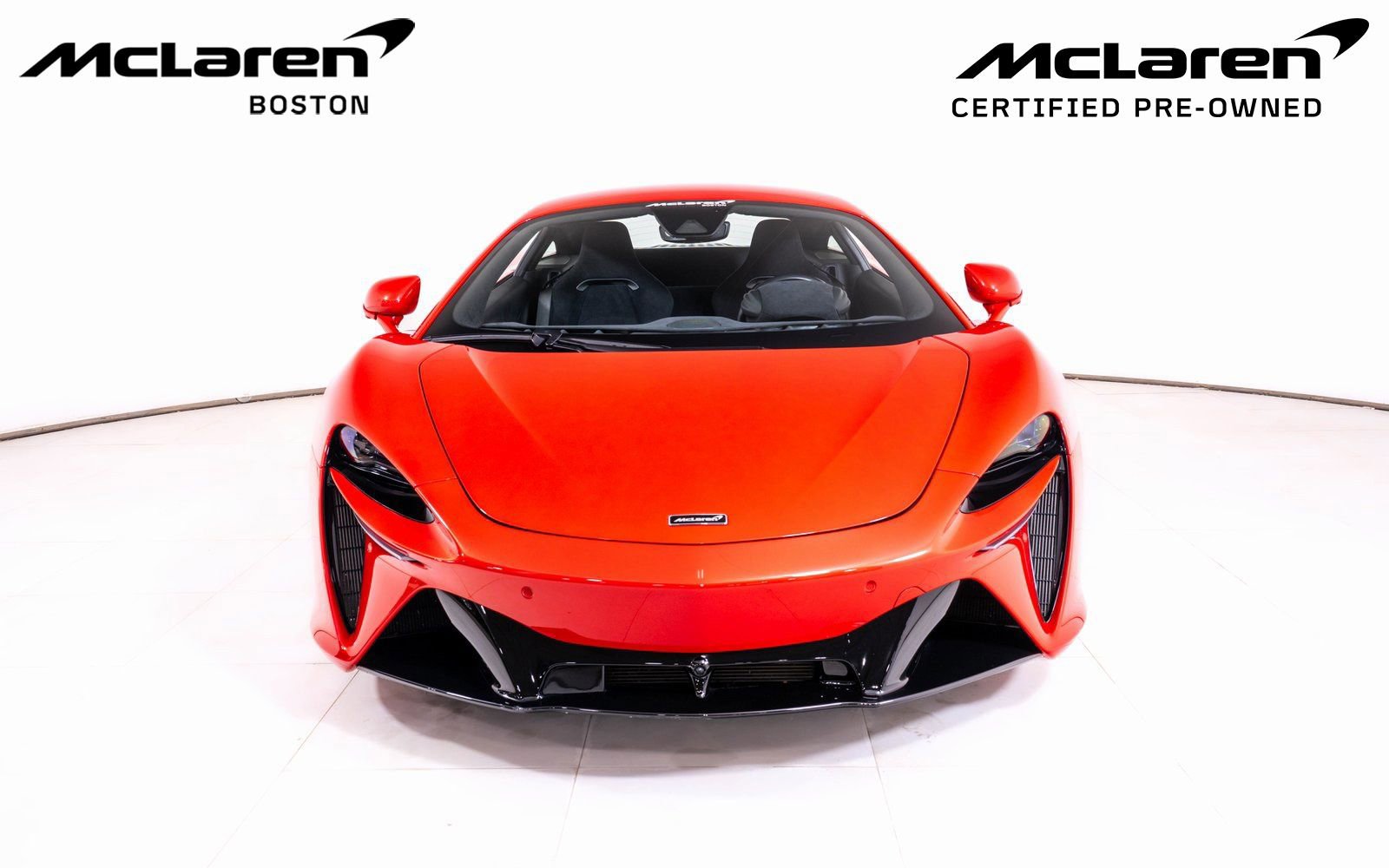 Used 2024 McLaren Artura image 8