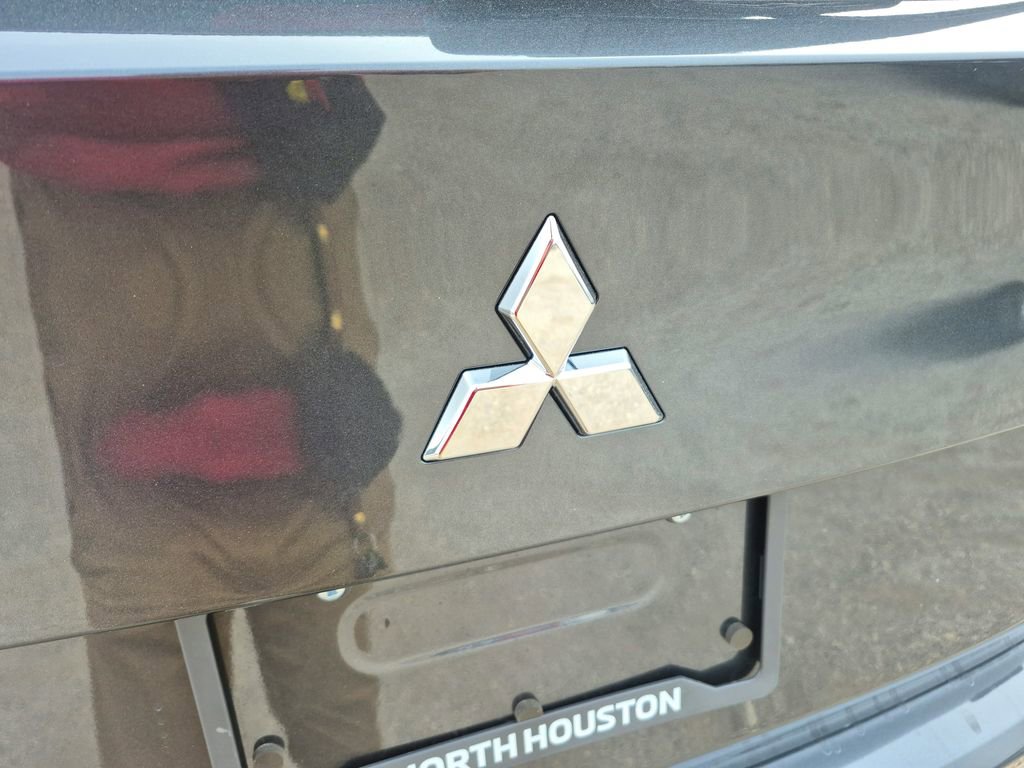 New 2026 Mitsubishi Outlander SEL image 12
