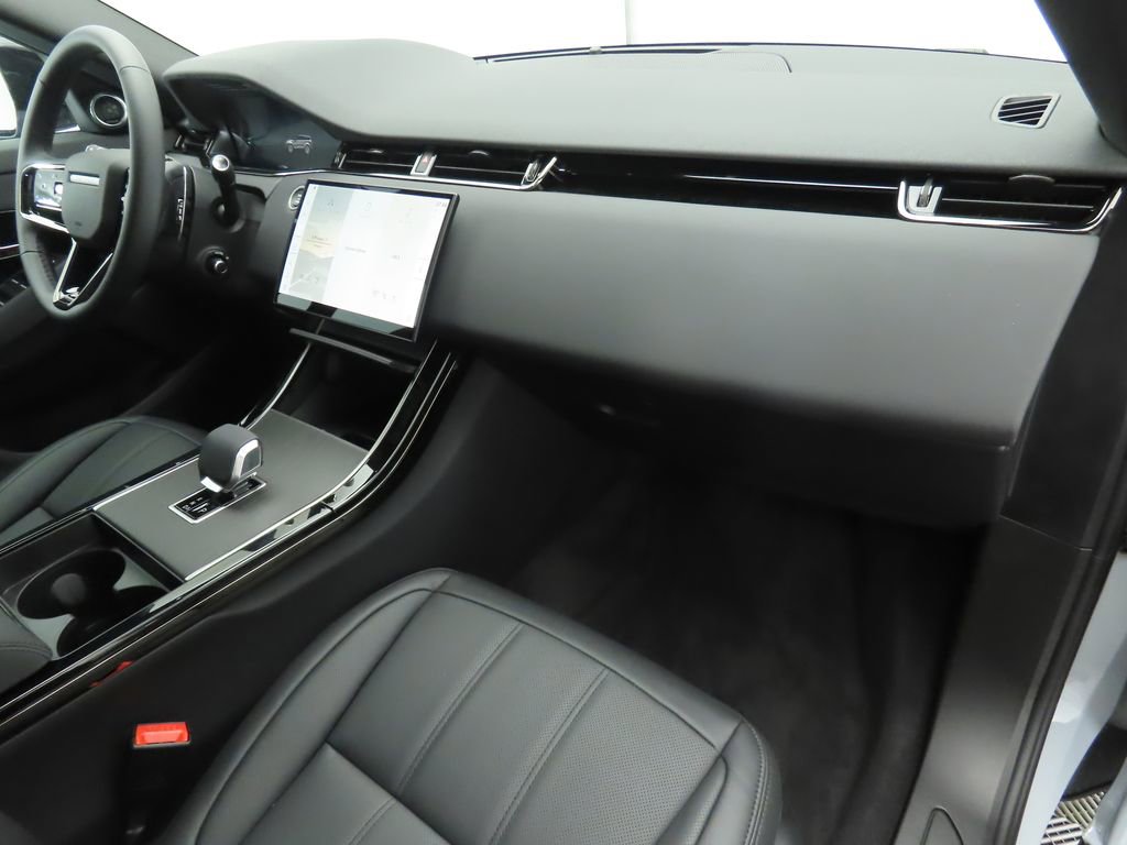 Used 2025 Land Rover Range Rover Evoque S image 17